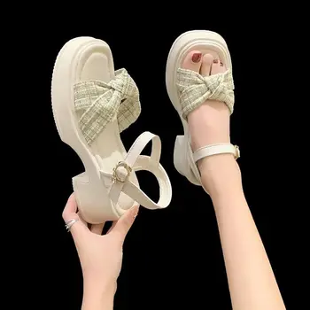 2023 нова корейска версия на сандали, които повишават растеж, извън лятна мода, универсални нескользящие сандали, дамски обувки голям размер