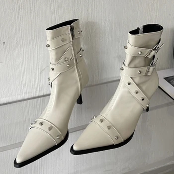 Дамски обувки на токчета, нови обувки с остри пръсти, женски ботильоны, съвременната мода, дамски къси ботуши с метални нитове, обувки, обувки